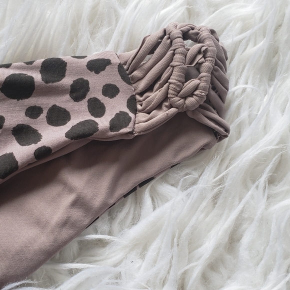 Simons reversible bikini set - Picture 5 of 10